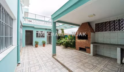 Casa tipo para venda com 4 quartos, sendo 1 suíte - Michael Pajak (11) 99996 - 4550