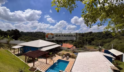 Chácara toda formada de 1000m²