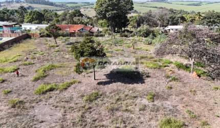 Última Oportunidade no Paraíso! Terreno Exclusivo em Salto - Condomínio Fechado de Alto Padrão!