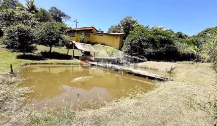 Chácara Com Lago Particular!
