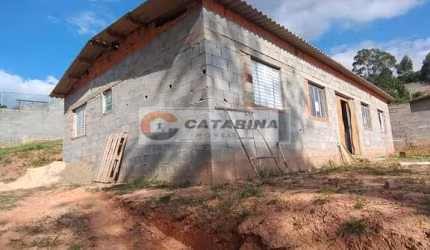 Chácara em fase de acabamento em condomínio!