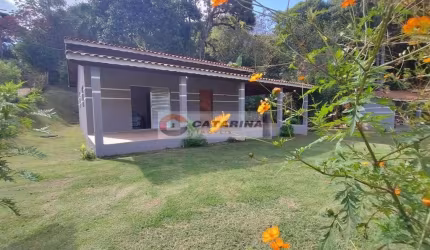Linda chácara formada!