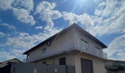 Sobrado comercial e residencial - Comasa