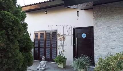Casa com 4 quartos à venda na Rua Virgílio Curtulo, 373, Sanvitto, Caxias do Sul por R$ 710.000