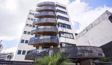 Apartamento com 4 quartos à venda na Rua Garibaldi, 100, Exposição, Caxias do Sul por R$ 1.080.000