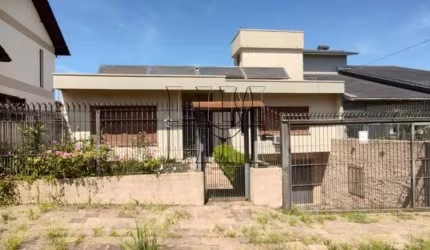 Casa com 4 quartos à venda na Rua Aldo Locatelli, 1464, Petrópolis, Caxias do Sul por R$ 2.000.000