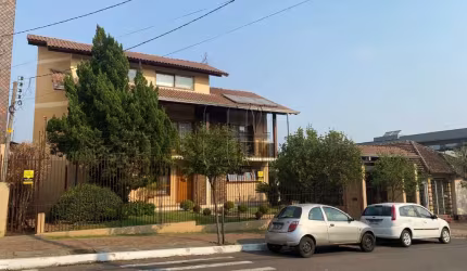 Casa com 3 quartos à venda na Rua Rodrigues Alves, 40, Industrial, Novo Hamburgo por R$ 2.650.000