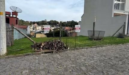 Terreno à venda na Felix Fabro, 10, Ana Rech, Caxias do Sul por R$ 240.000
