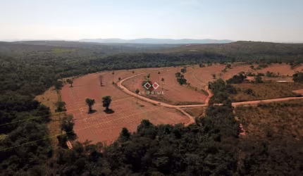 Chácara / sítio à venda na Estrada Municipal Almeida, 1, Zona Rural, Jaboticatubas por R$ 190.000