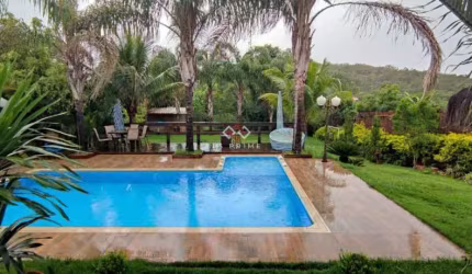 Casa com 3 quartos à venda na Avenida Noel Rosa, 2222, Condomínio Vale Do Luar, Jaboticatubas por R$ 890.000