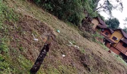 Terreno à venda, 408 m² por R$ 350.000,00 - Martim de Sá - Caraguatatuba/SP