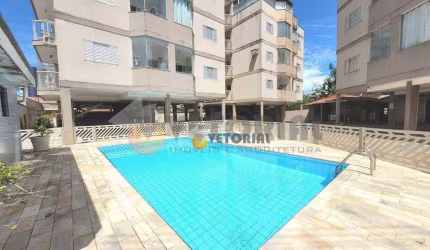 Cobertura a 100 metros da praia!!