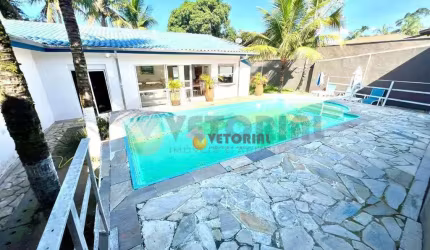 Casa com 5 dormitórios à venda, 179 m² por R$ 1.100.000,00 - Massaguaçu - Caraguatatuba/SP