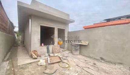 Casa com 2 dormitórios à venda, 65 m² por R$ 330.000,00 - Balneário Recanto Do Sol - Caraguatatuba/SP