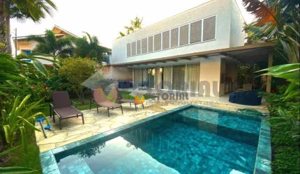 Sobrado com 5 dormitórios à venda, 280 m² por R$ 3.490.000,00 - Praia do Paúba - São Sebastião/SP
