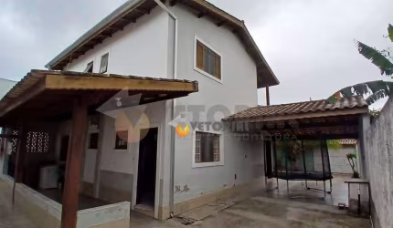 Sobrado com 3 dormitórios à venda por R$ 800.000,00 - Pontal de Santa Marina - Caraguatatuba/SP
