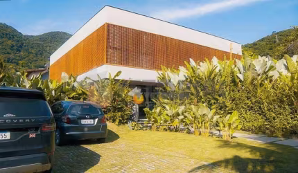 Sobrado à venda, 621 m² por R$ 8.500.000,00 - T Pequeno - São Sebastião/SP