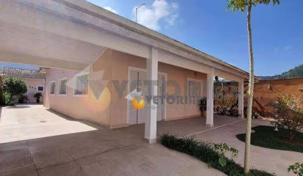 Ótima Casa Mobiliada na Martin de Sá Caraguatatuba