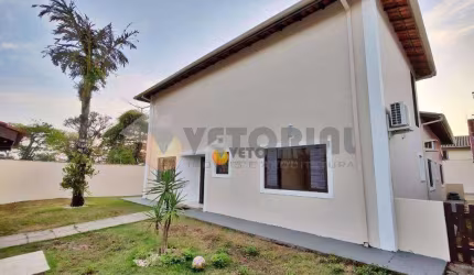 Casa com 3 dormitórios para alugar, 155 m² por R$ 4.100,00/mês - Jardim Primavera - Caraguatatuba/SP