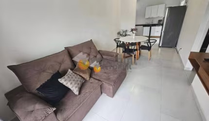 Apartamento com 2 dormitórios à venda, 60 m² por R$ 330.000,00 - Jaraguá - Caraguatatuba/SP