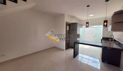 Sobrado com 2 dormitórios para alugar, 84 m² por R$ 2.650,00/mês - Rio do Ouro - Caraguatatuba/SP
