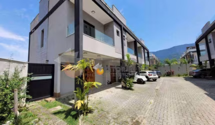 Apartamento Triplex com 2 dormitórios à venda, 91 m² por R$ 600.000,00 - Massaguaçu - Caraguatatuba/SP
