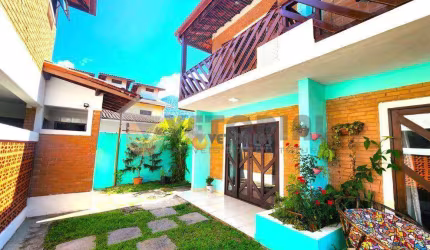 Casa 2 Dormitórios em condomínio com Piscina