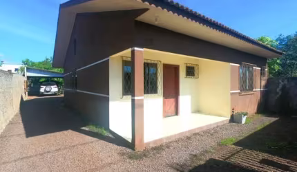 Casas | Casas/Sobrados, Santa Felicidade em Cascavel/PR