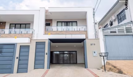 Casas/Sobrados | Sobrados, Centro em Cascavel/PR