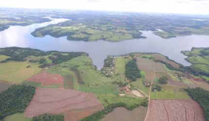 Terrenos Comerciais, Marinas  em Três Barras do Paraná/PR