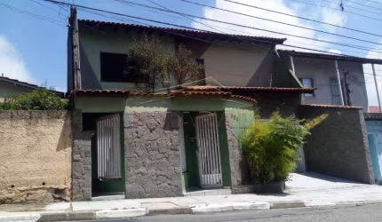 Casa com 4 quartos à venda na Rua Inácio Garcia, Jardim Suzano, Suzano, 316 m2 por R$ 950.000