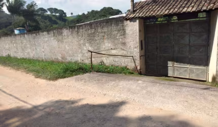 Chácara / sítio com 6 quartos à venda na Rua Um, Jardim Três Américas, Suzano, 200 m2 por R$ 540.000