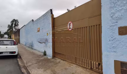Casa com 3 quartos à venda na Rua Dibe Tannus, Chácaras Reunidas Guaio, Suzano, 1000 m2 por R$ 1.400.000