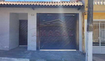 Casa com 2 quartos à venda na Rua Tadashi Okamoto, Jardim Modelo, Suzano, 173 m2 por R$ 495.000