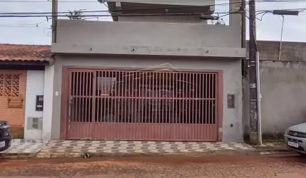 Casa com 3 quartos à venda na Rua Roque Heroles, Caxangá, Suzano, 192 m2 por R$ 460.000