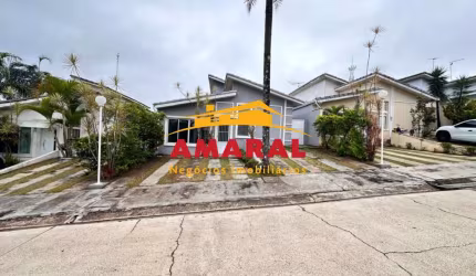 Casa com 4 quartos à venda na Rua José Pereira Cardoso, Jardim Casa Branca, Suzano, 100 m2 por R$ 680.000