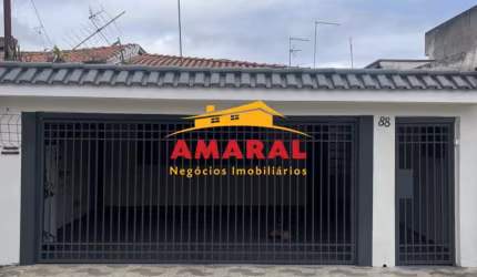 Casa com 3 quartos à venda na Rua Francisco Felisberto Filho, Vila Figueira, Suzano, 83 m2 por R$ 450.000
