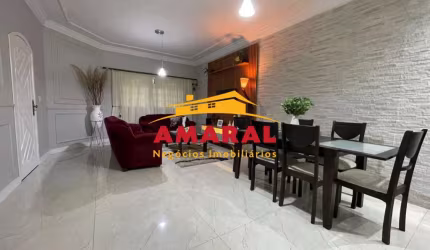 Casa com 3 quartos à venda na Rua Lobato, Cidade Edson, Suzano, 205 m2 por R$ 740.000