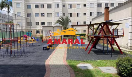 Apartamento com 2 quartos à venda na Rua Gato Cinzento, Vila Urupês, Suzano, 46 m2 por R$ 200.000