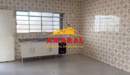 Casa com 3 quartos para alugar na Rua Baruel, Jardim Paulista, Suzano, 100 m2 por R$ 2.500