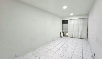 Sala à Venda no melhor ponto da Estrada do Galeão, Ilha do Governador - Rio de Janeiro/RJ