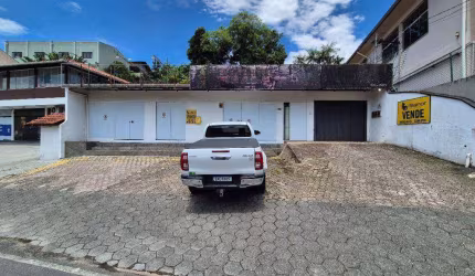 Casa com 2 dormitórios à venda, 155 m² por R$ 1.500.000,00 - Asilo - Blumenau/SC
