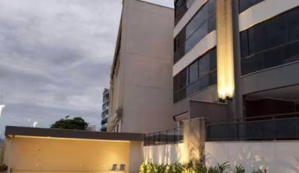 Apartamento com 4 dormitórios à venda, 240 m² por R$ 3.100.000,00 - Meia Praia - Itapema/SC