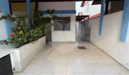 Casa com 2 quartos à venda ou para locação em Campo Grande - RJ