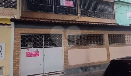 Casa com 3 quartos à venda ou para locação em Senador Camará - RJ