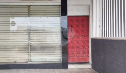 Salão Comercial para locação em Campo Grande - RJ
