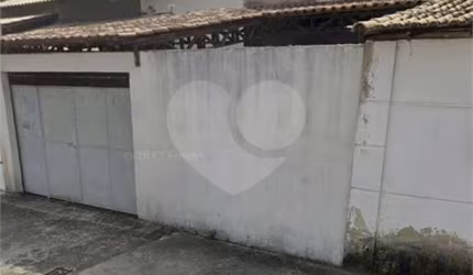 Casa com 2 quartos à venda em Santa Cruz - RJ