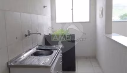 Apartamento com 2 quartos para locação em Campo Grande - RJ
