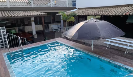 Casa com 4 quartos à venda ou para locação em Santana - RJ