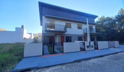 Casa com 2 quartos à venda na Al10, 2, Forquilhas, São José por R$ 490.000
